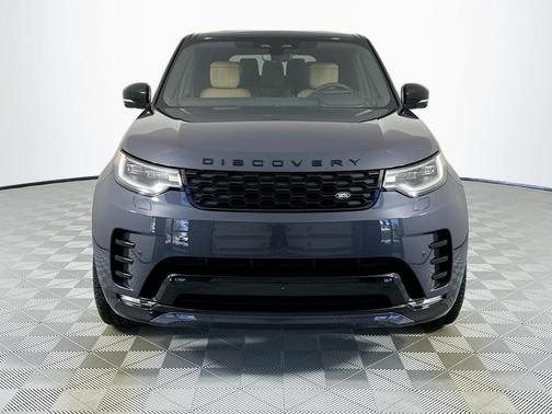 2025 Land Rover Discovery P360 Dynamic SE