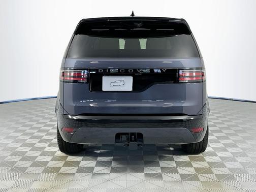 2025 Land Rover Discovery P360 Dynamic SE