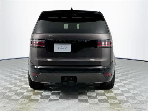 2025 Land Rover Discovery P360 Dynamic SE