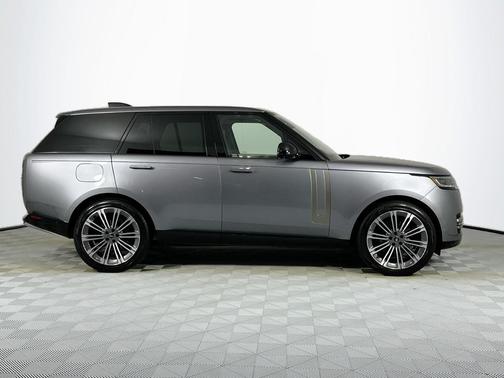 2023 Land Rover Range Rover P400 SE