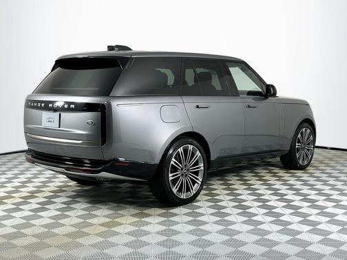 2023 Land Rover Range Rover P400 SE