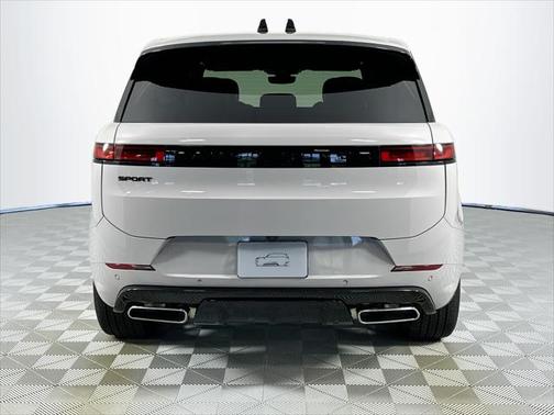 2025 Land Rover Range Rover Sport SE