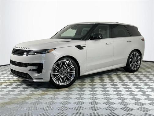 2025 Land Rover Range Rover Sport SE