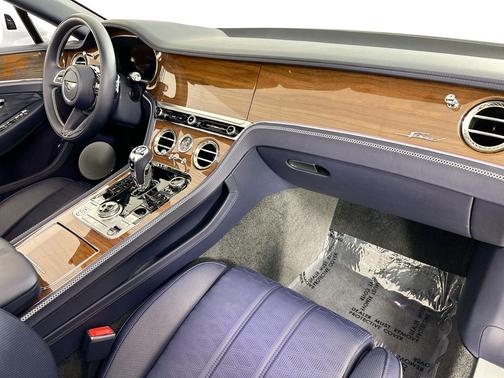 White 2025 Bentley Continental GT