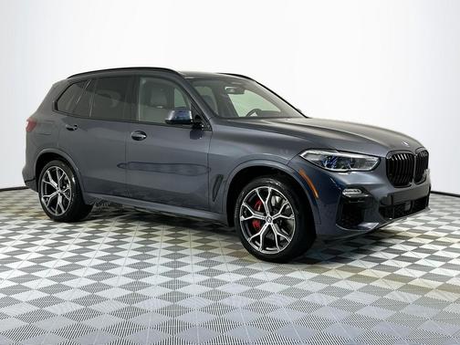 2021 BMW X5 M50i