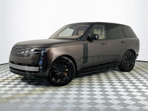 2023 Land Rover Range Rover SV