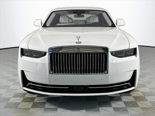 2025 Rolls-Royce Ghost