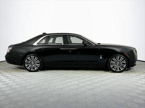 2025 Rolls-Royce Ghost