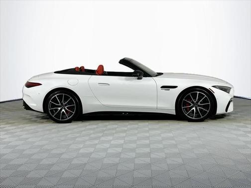 2022 Mercedes-Benz AMG SL 55 Base