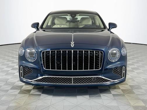 2026 Bentley Flying Spur Base