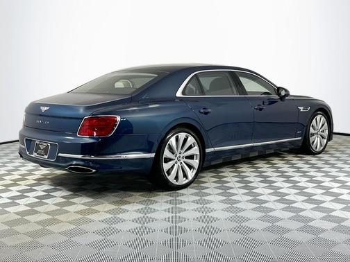 2026 Bentley Flying Spur Base
