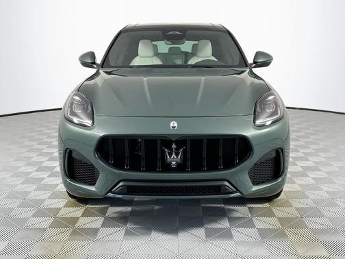 2026 Maserati Grecale Modena