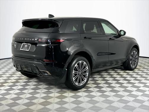 2024 Land Rover Range Rover Evoque Dynamic SE