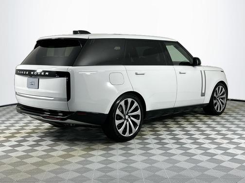 2025 Land Rover Range Rover P530 Autobiography