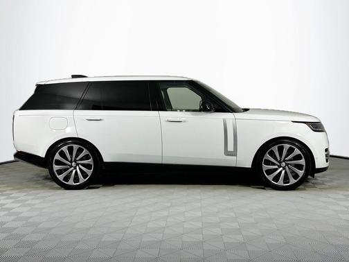 2025 Land Rover Range Rover P530 Autobiography