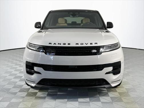 2025 Land Rover Range Rover Sport SE