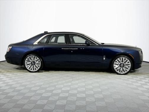 2025 Rolls-Royce Ghost