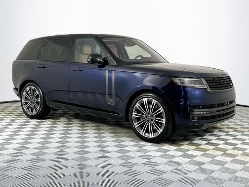 2023 Land Rover Range Rover P530 SE
