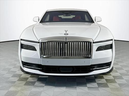 2024 Rolls-Royce Spectre 