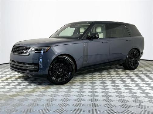 2025 Land Rover Range Rover P400 SE 7 Seat