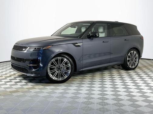 2026 Land Rover Range Rover Sport SE