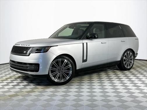 2025 Land Rover Range Rover P400 SE
