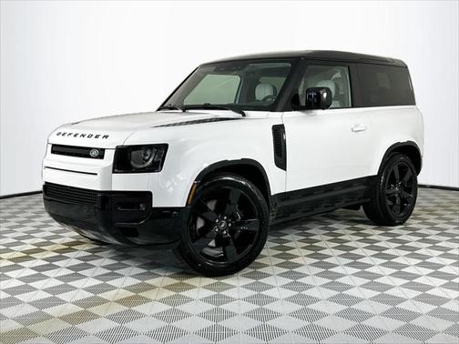 2025 Land Rover Defender V8