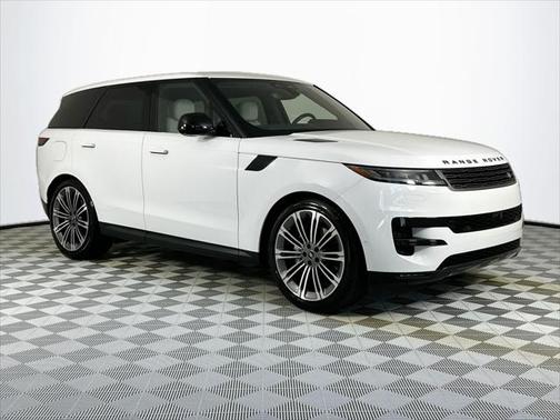 2025 Land Rover Range Rover Sport SE