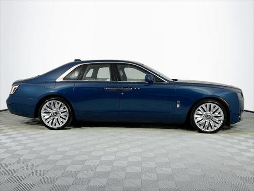 2025 Rolls-Royce Ghost