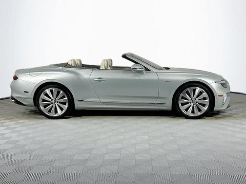 Breeze 2026 Bentley Continental GT Base