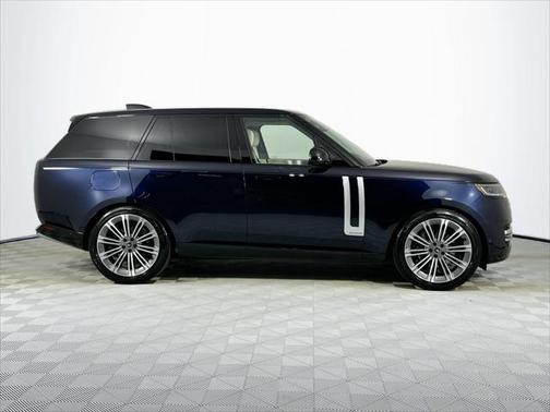 2025 Land Rover Range Rover P530 Autobiography