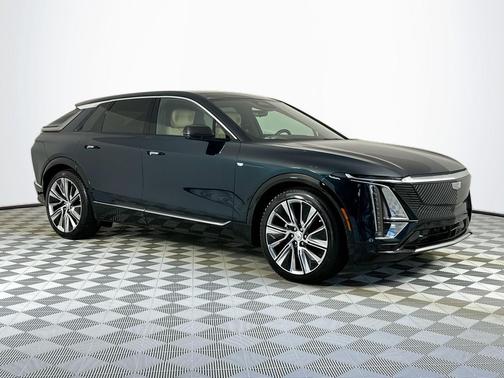 2024 Cadillac LYRIQ Luxury