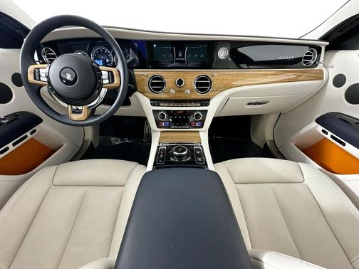 2022 Rolls-Royce Ghost