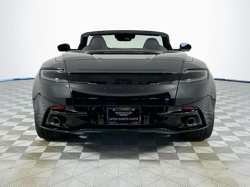 2026 Aston Martin DB12 Volante