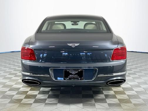 2026 Bentley Flying Spur Base