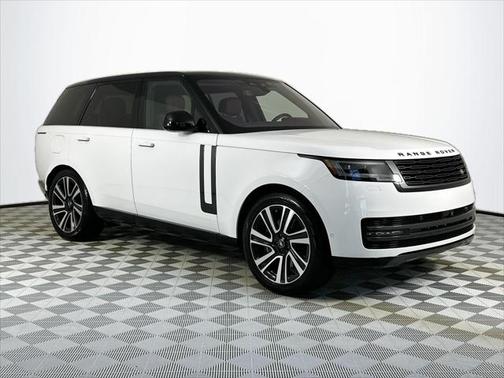 2023 Land Rover Range Rover P530 SE