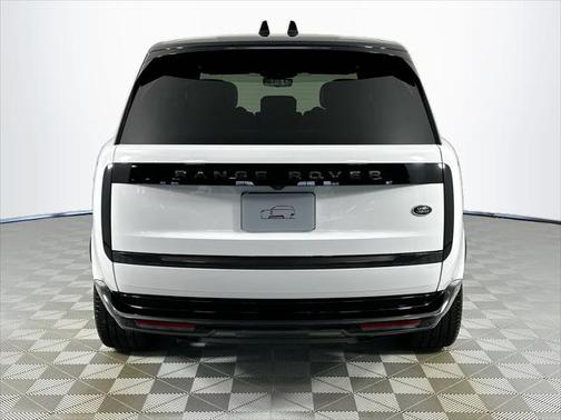 2023 Land Rover Range Rover P530 SE