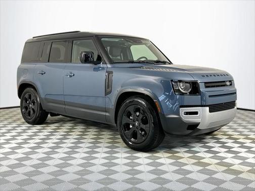 2025 Land Rover Defender 110 P300