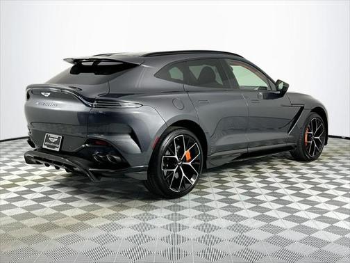 2025 Aston Martin DBX 707