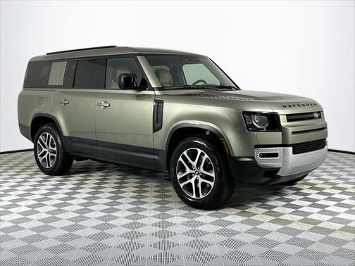 2025 Land Rover Defender 130 P400 S