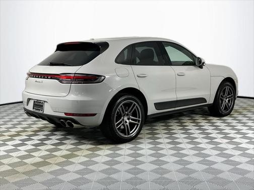 2021 Porsche Macan Base