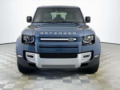 2024 Land Rover Defender 110 P300