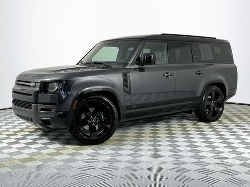 2025 Land Rover Defender V8