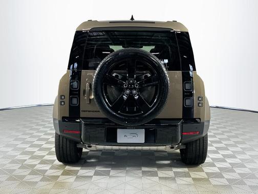 2026 Land Rover Defender P300 S