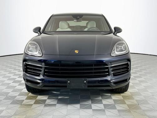 2022 Porsche Cayenne Cayenne