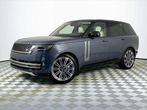 2025 Land Rover Range Rover P530 SE