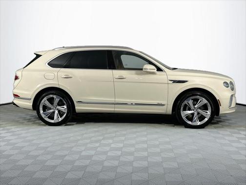 2025 Bentley Bentayga Azure