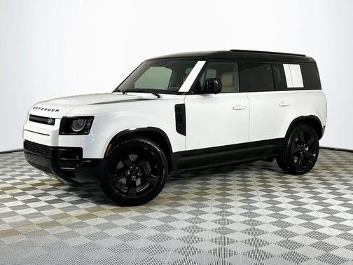 Fuji White 2026 Land Rover Defender P400 X-Dynamic SE