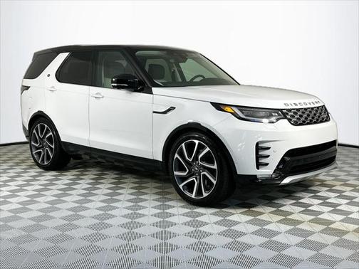 2025 Land Rover Discovery P360 Metropolitan Edition