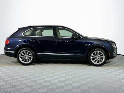 2019 Bentley Bentayga V8